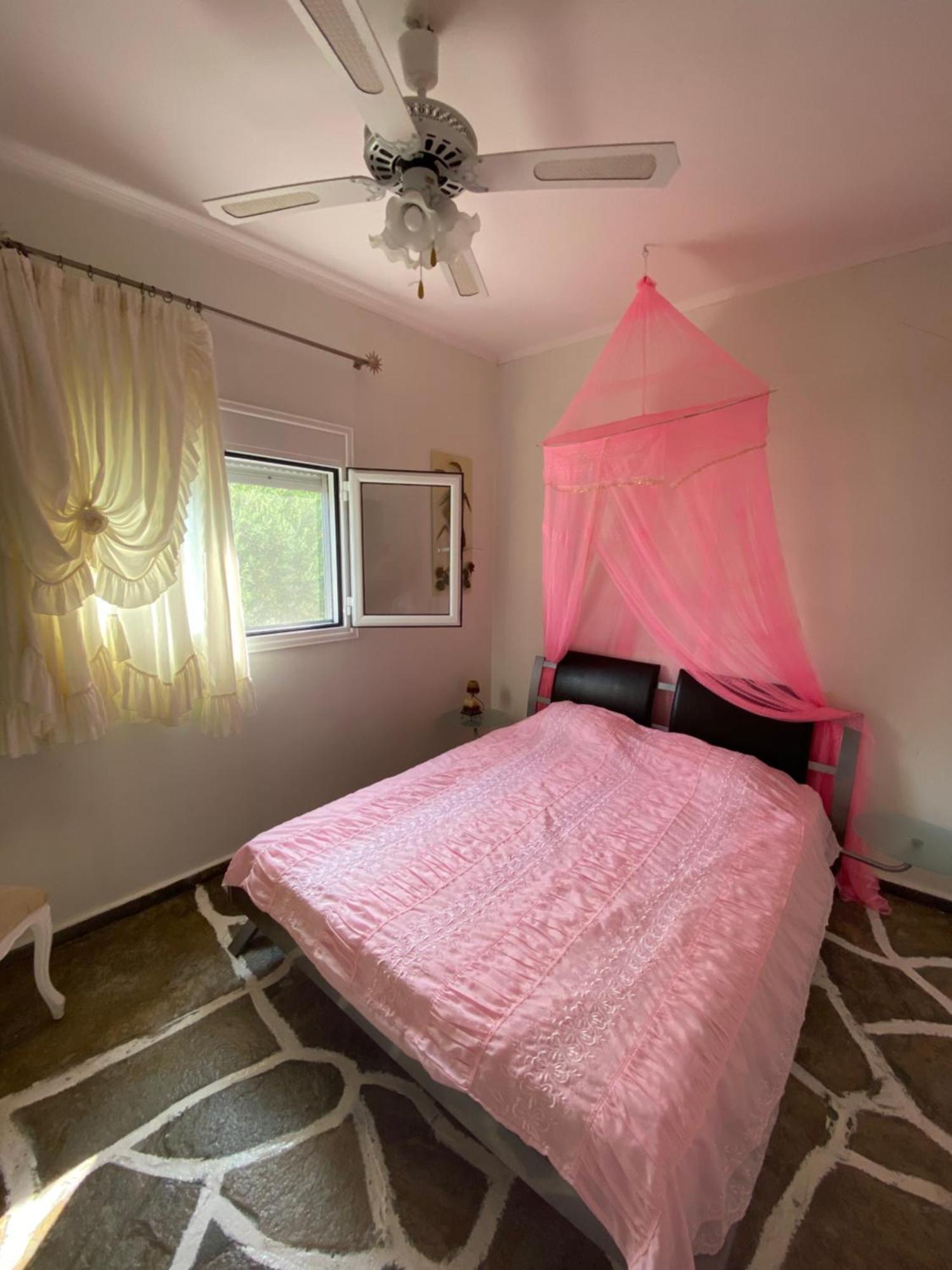 Maria'S Beach House Полихроно Екстериор снимка
