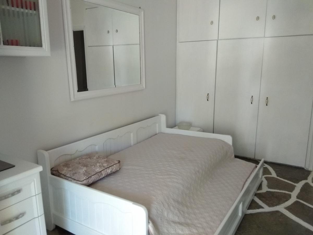 Maria'S Beach House Полихроно Екстериор снимка